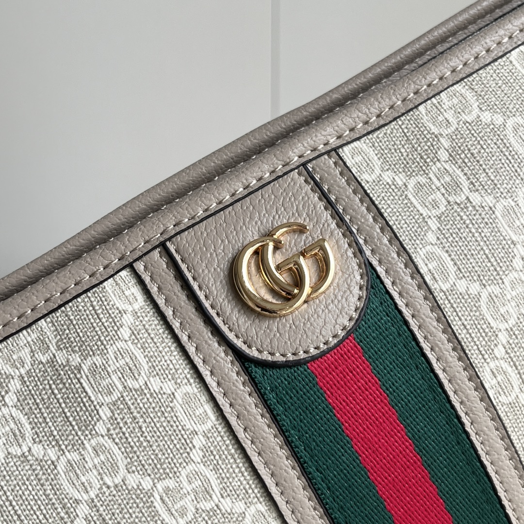 Gucci Clutch Bags